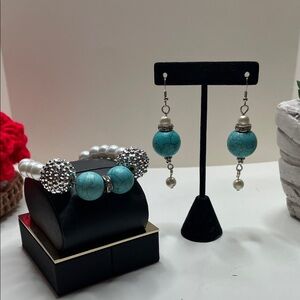 Turquoise and Silver Beaded Bracelet Set